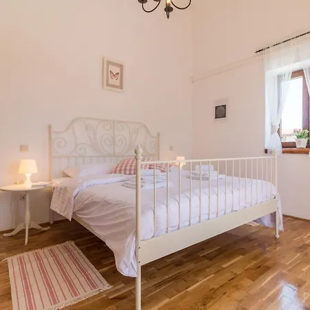 Maja In Istria For Families And Kids In A *